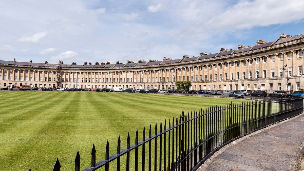 10 Reasons to Move to Bath