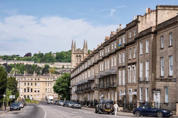 New Builds vs Period Properties: A Guide For First-Time Buyers