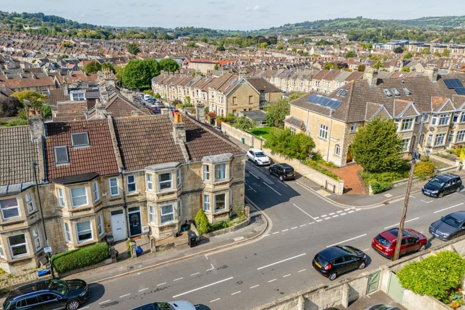 Livingstone Terrace, Bath