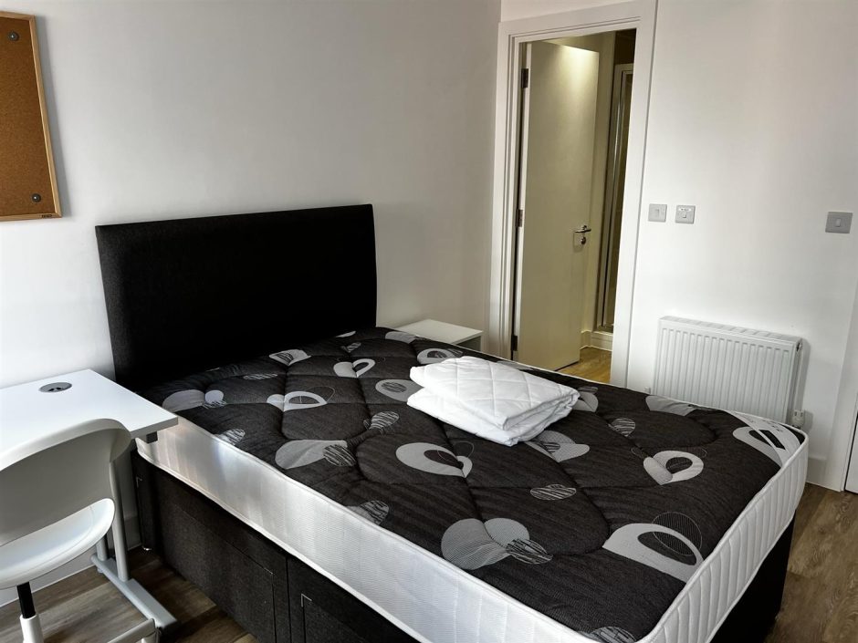 Hampton Lane, Bristol