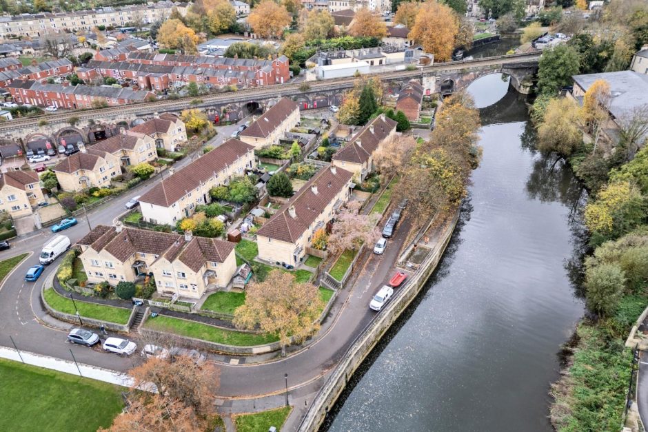 Spring Crescent, Bath