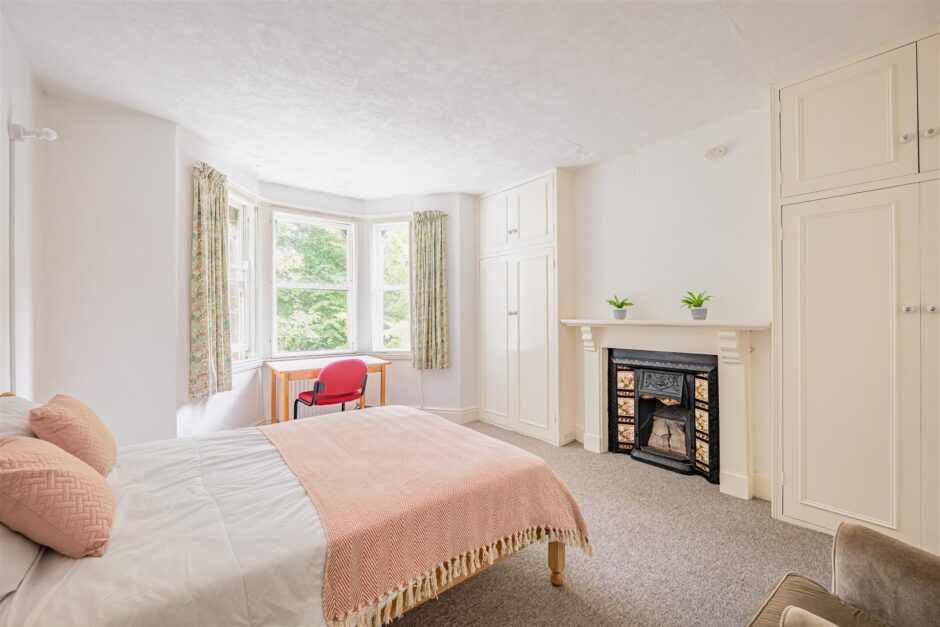 Clarence Terrace, Bath