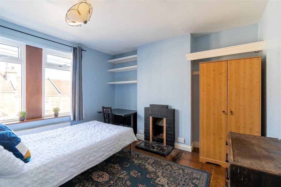 Coronation Avenue, Bath