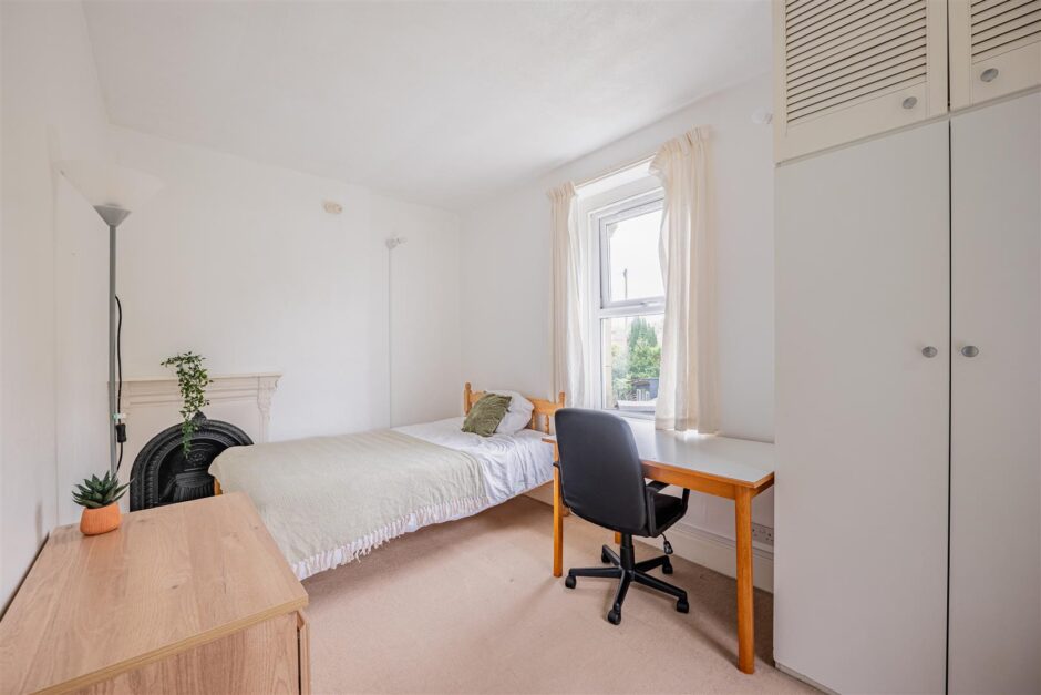 Clarence Terrace, Bath