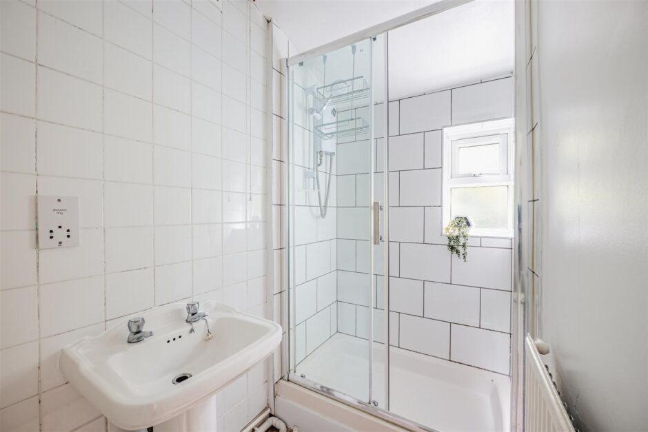 Clarence Terrace, Bath