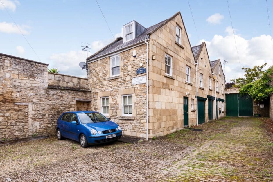 The Coach House, Lambridge Street, Bath