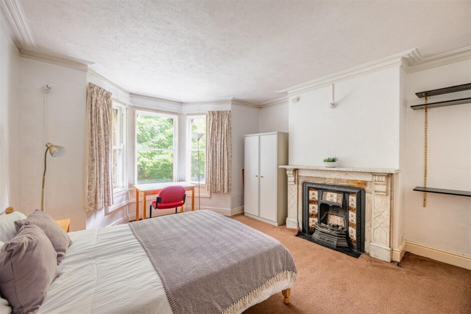 Clarence Terrace, Bath