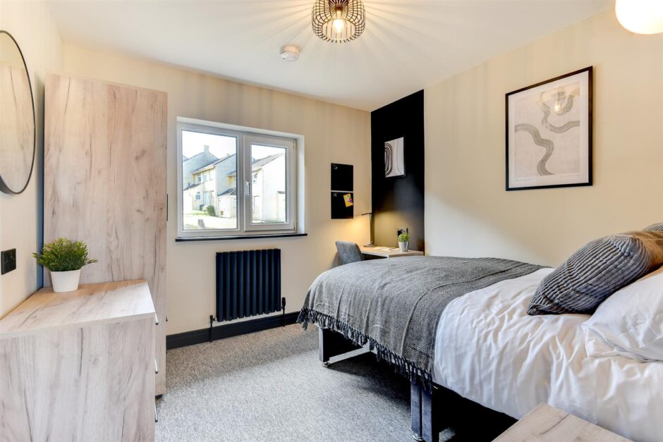 Lyndhurst Road, Bath