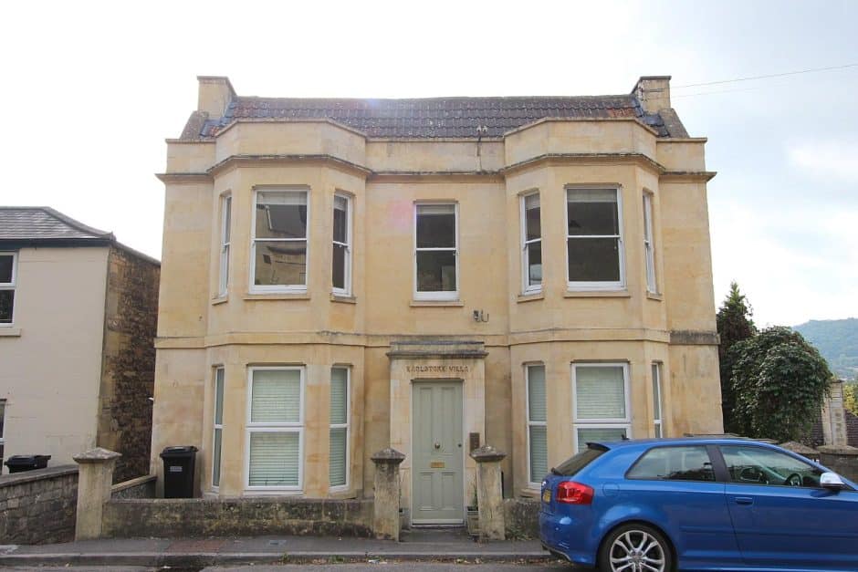 London Road West, Bath