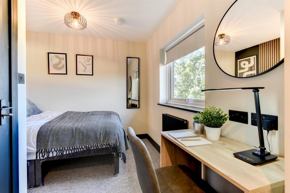 Lyndhurst Road, Bath