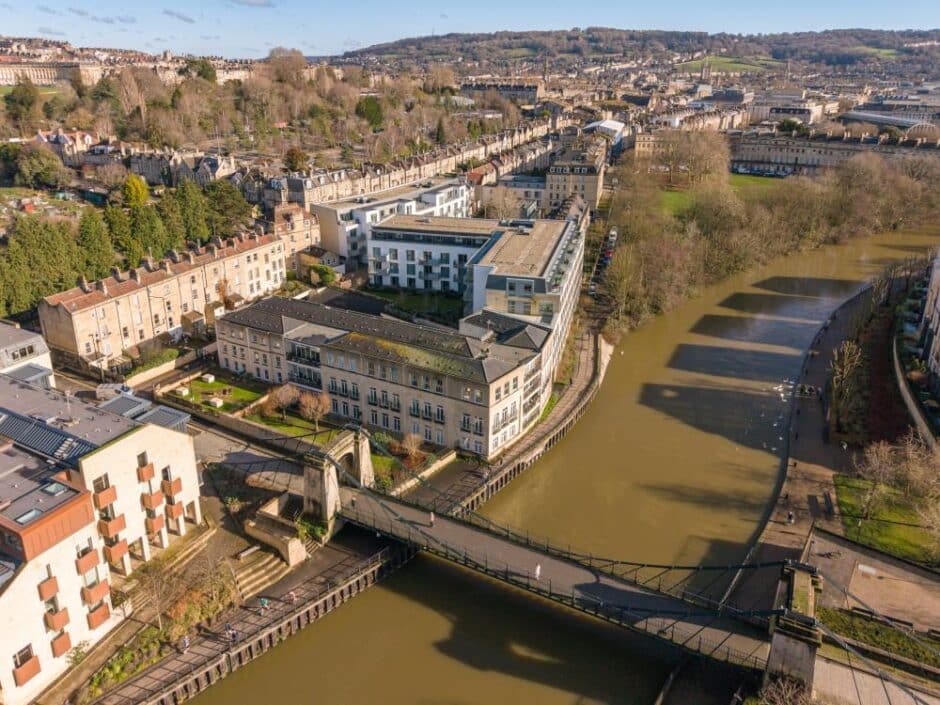 Victoria Bridge Road, Bath