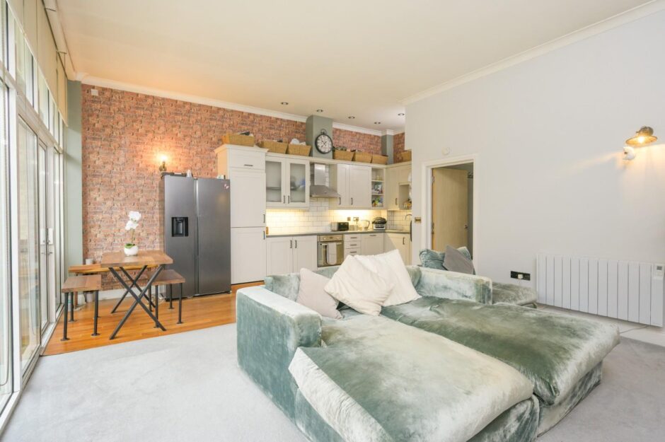 Victoria Bridge Road, Bath