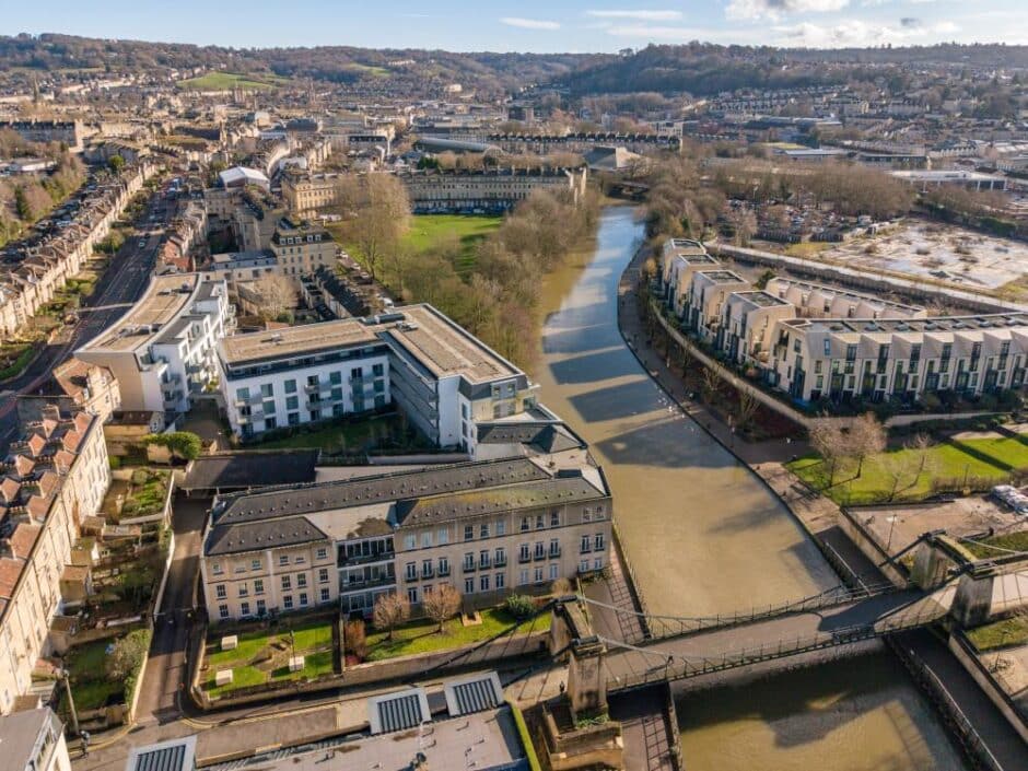 Victoria Bridge Road, Bath