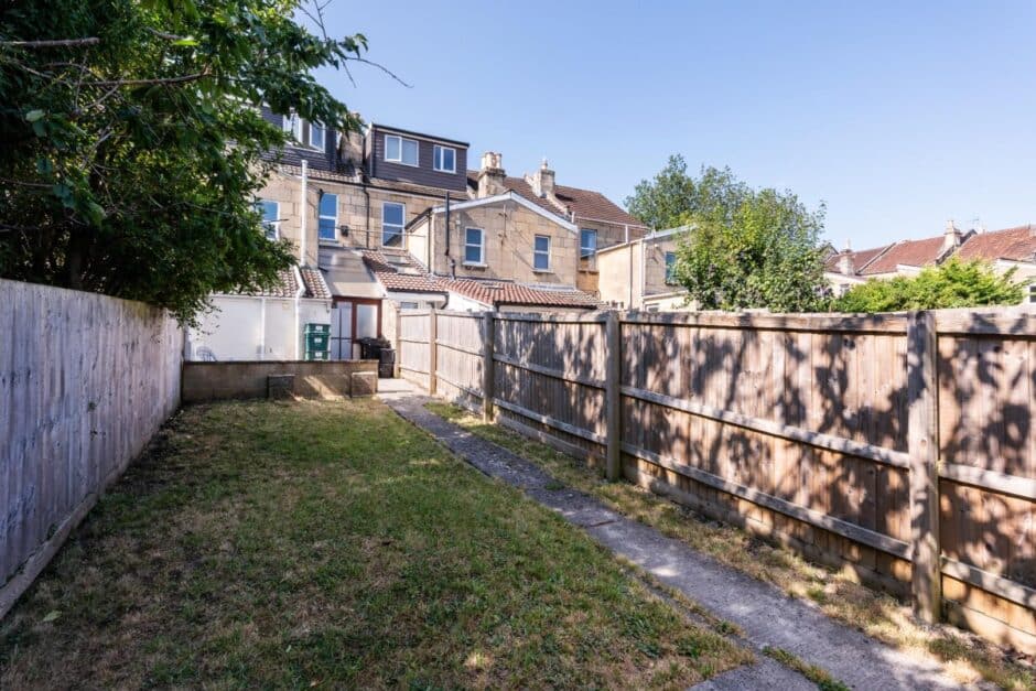 Cynthia Road, Bath