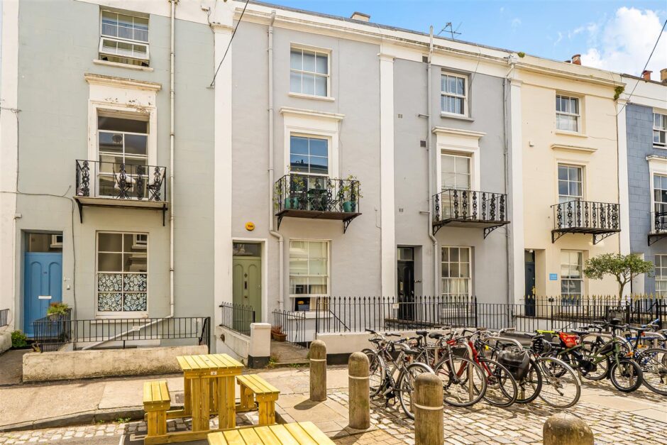 Oakfield Place, Clifton, Bristol